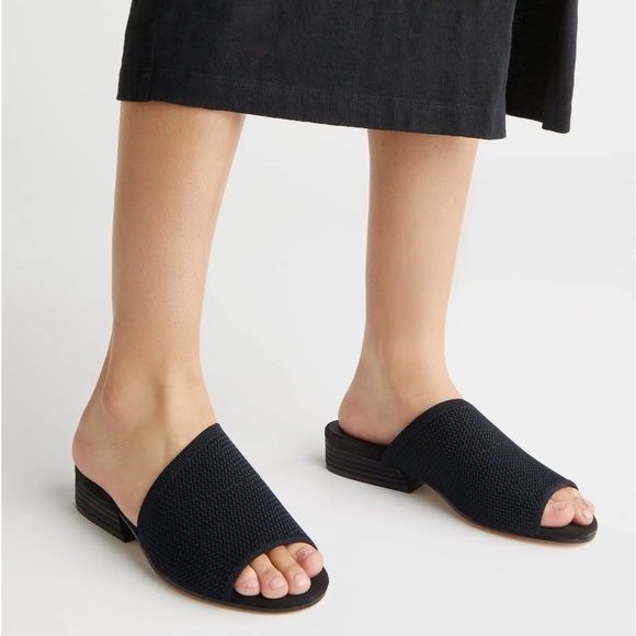 EILEEN FISHER Noko Slide Sandal in Black Size 7 - Picture 12 of 14